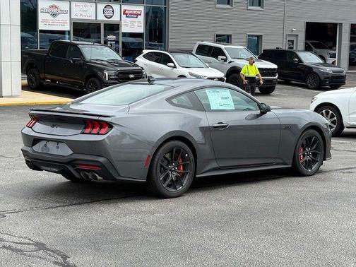 2025 Ford Mustang GT