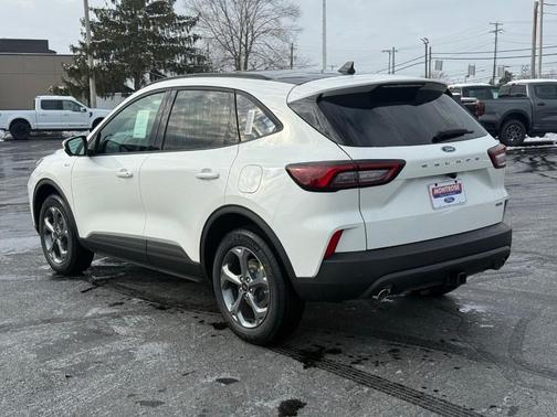 2026 Ford Escape ST-Line Select