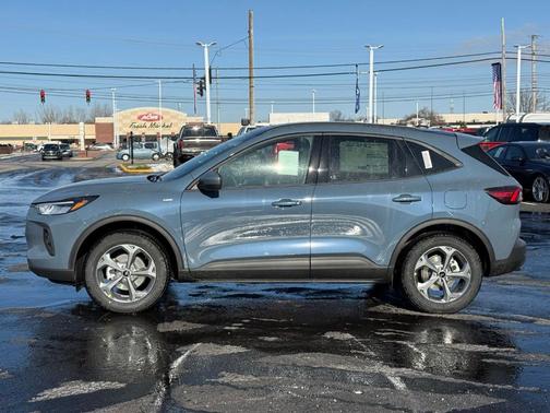 2026 Ford Escape ST-Line Select