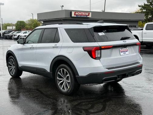 White 2026 Ford Explorer ST-Line