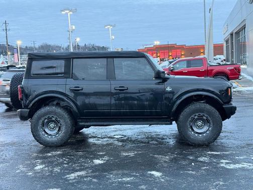 2022 Ford Bronco Outer Banks