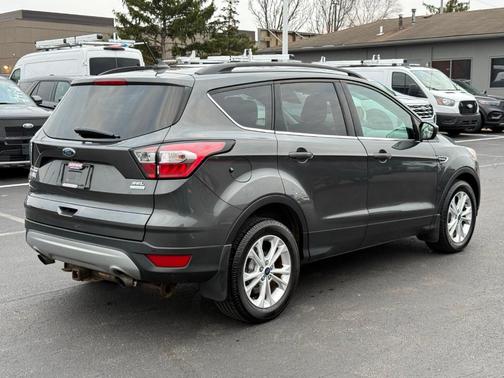 Magnetic 2018 Ford Escape SEL