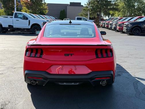 2025 Ford Mustang GT