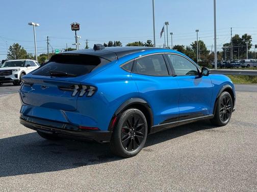 2025 Ford Mustang Mach-E Premium