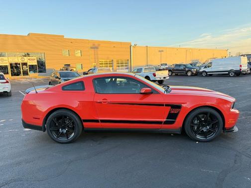 2012 Ford Mustang Boss 302