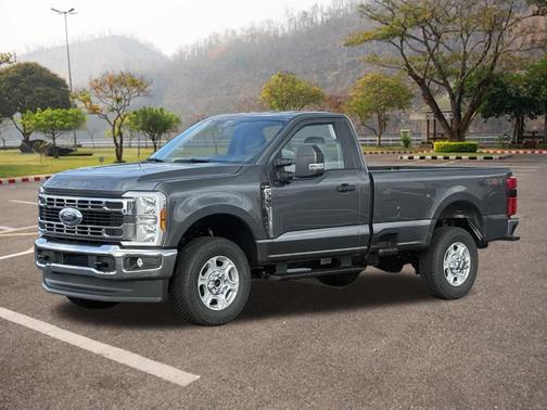 2026 Ford F-350 XLT