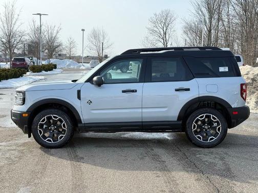 White Metallic 2026 Ford Bronco Sport Outer Banks