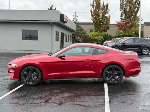 2023 Ford Mustang EcoBoost