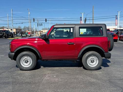 2026 Ford Bronco Base