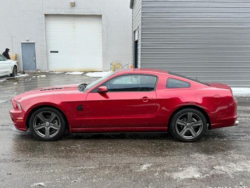 2013 Ford Mustang GT Premium