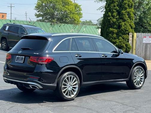 2022 Mercedes-Benz GLC 300 Base 4MATIC