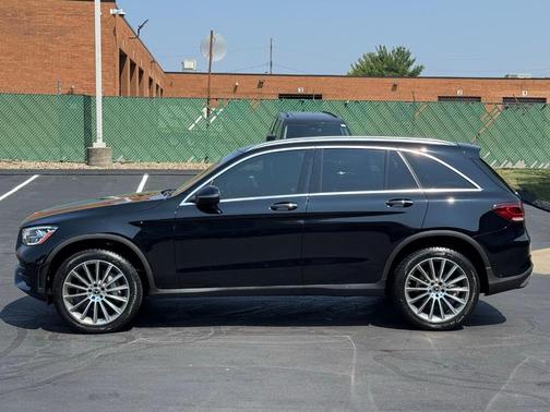 2022 Mercedes-Benz GLC 300 Base 4MATIC