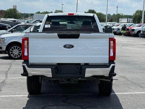 2025 Ford F-350