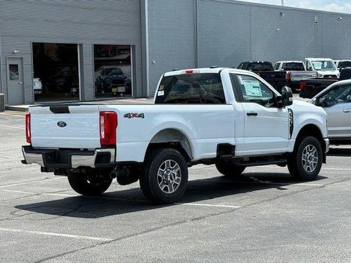 2025 Ford F-350