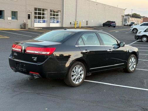 2011 Lincoln MKZ Base