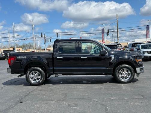 Black Metallic 2025 Ford F-150 XLT
