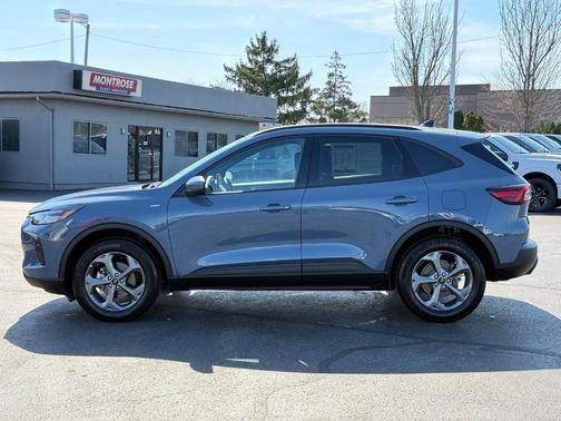 Vapor Blue 2025 Ford Escape ST-Line Select