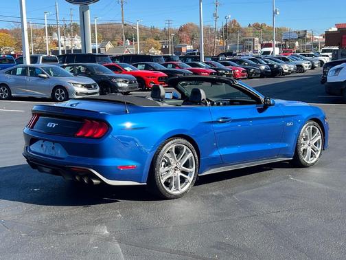 2022 Ford Mustang GT Premium