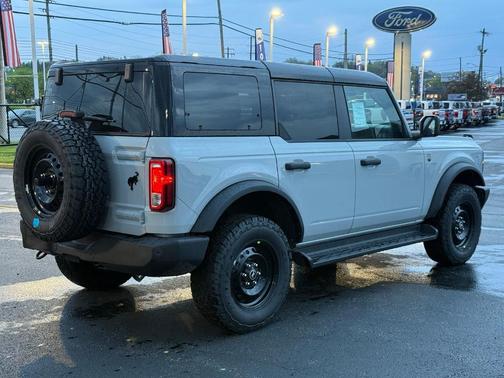 Avalanche 2026 Ford Bronco Big Bend