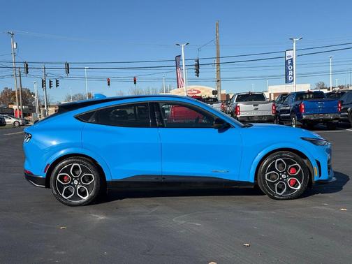 2021 Ford Mustang Mach-E GT