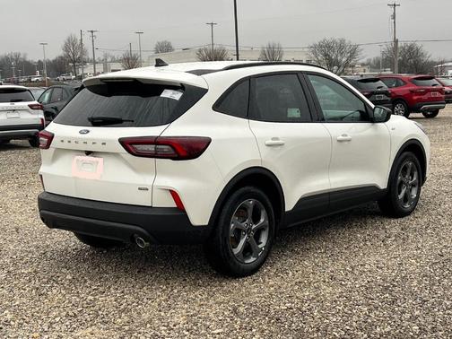 2026 Ford Escape ST-Line Select