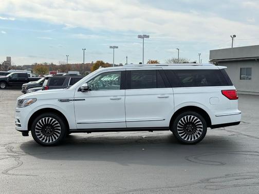 2021 Lincoln Navigator L Black Label