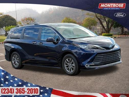 2023 Toyota Sienna XLE