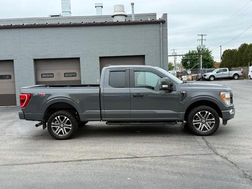 Lead Foot 2021 Ford F-150 XL
