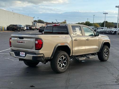 2023 GMC Canyon AT4X