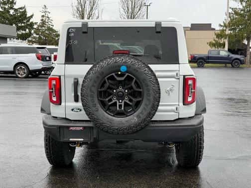 Avalanche 2026 Ford Bronco Badlands