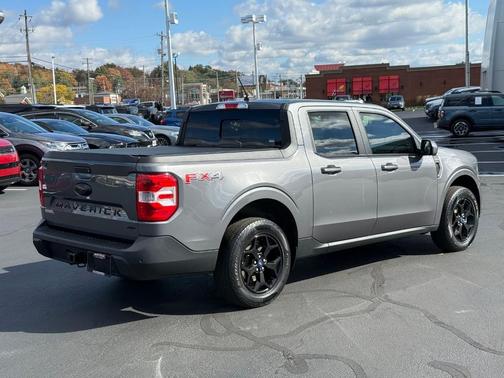 2022 Ford Maverick Lariat