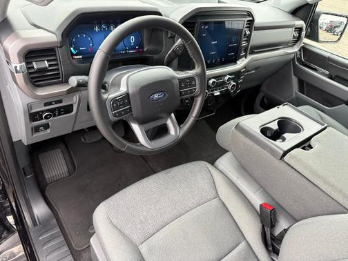 Black Metallic 2025 Ford F-150 XLT