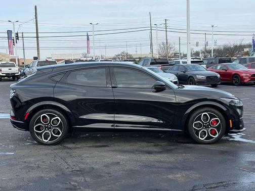 2024 Ford Mustang Mach-E GT