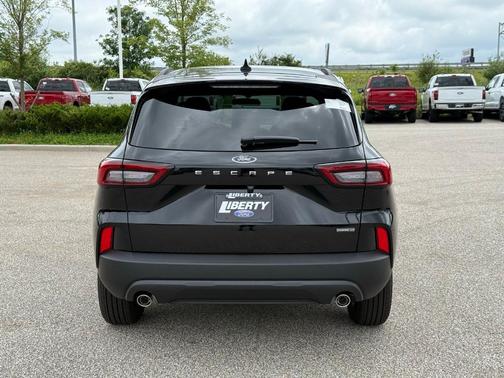 2026 Ford Escape ST-Line Select