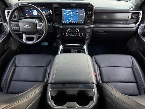 White Metallic 2025 Ford F-350 Lariat Super Duty