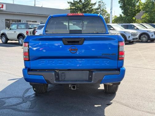 Bluestone Pearl 2024 Nissan Frontier PRO-4X