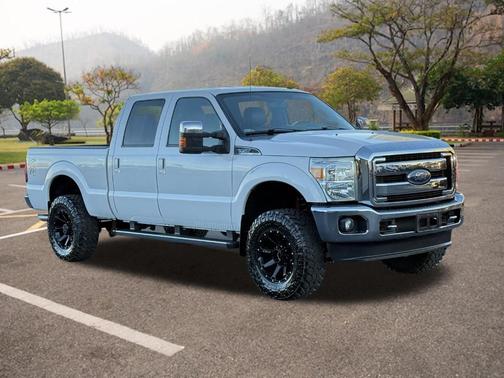 2015 Ford F-350 Lariat Super Duty