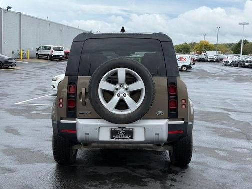2020 Land Rover Defender FIRST EDITION