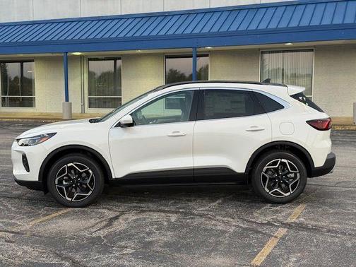2025 Ford Escape Platinum