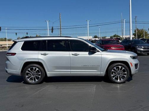 2023 Jeep Grand Cherokee L Overland