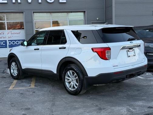 2021 Ford Explorer Base