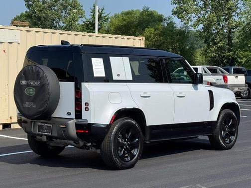 2021 Land Rover Defender 110 X-Dynamic HSE