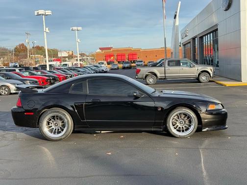 2001 Ford Mustang GT
