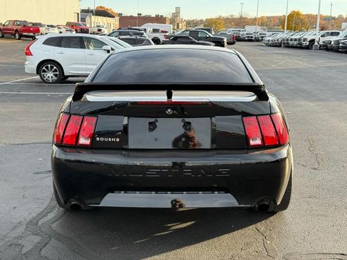 2001 Ford Mustang GT