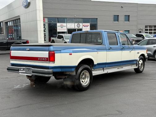1990 Ford F-350 