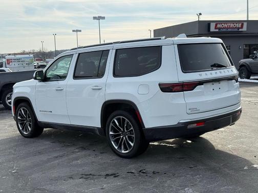 2022 Jeep Wagoneer Series III