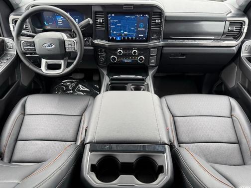Oxford White 2026 Ford F-250 Lariat