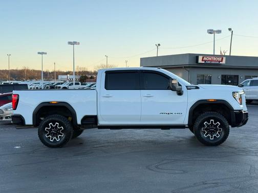 2024 GMC Sierra 2500 AT4X