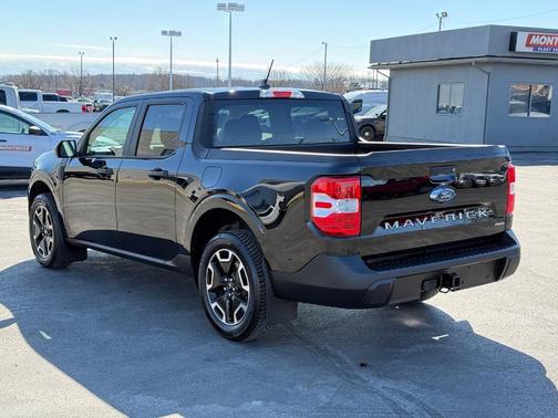 2024 Ford Maverick XL