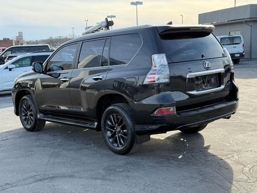 2023 Lexus GX 460 Base